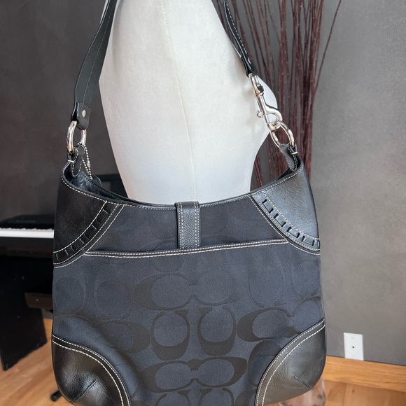 Coach Hamptons Hobo Purse Monogram Python Stripe Shoulder Bag - Picture 6 of 13